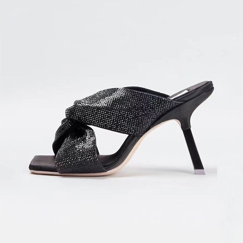 Twisted Crystal Irregular-Heel