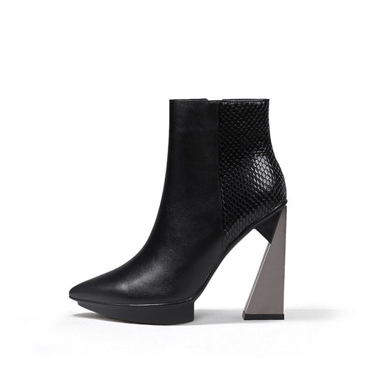 Razorpoint Irregular-Heel Leather Boot